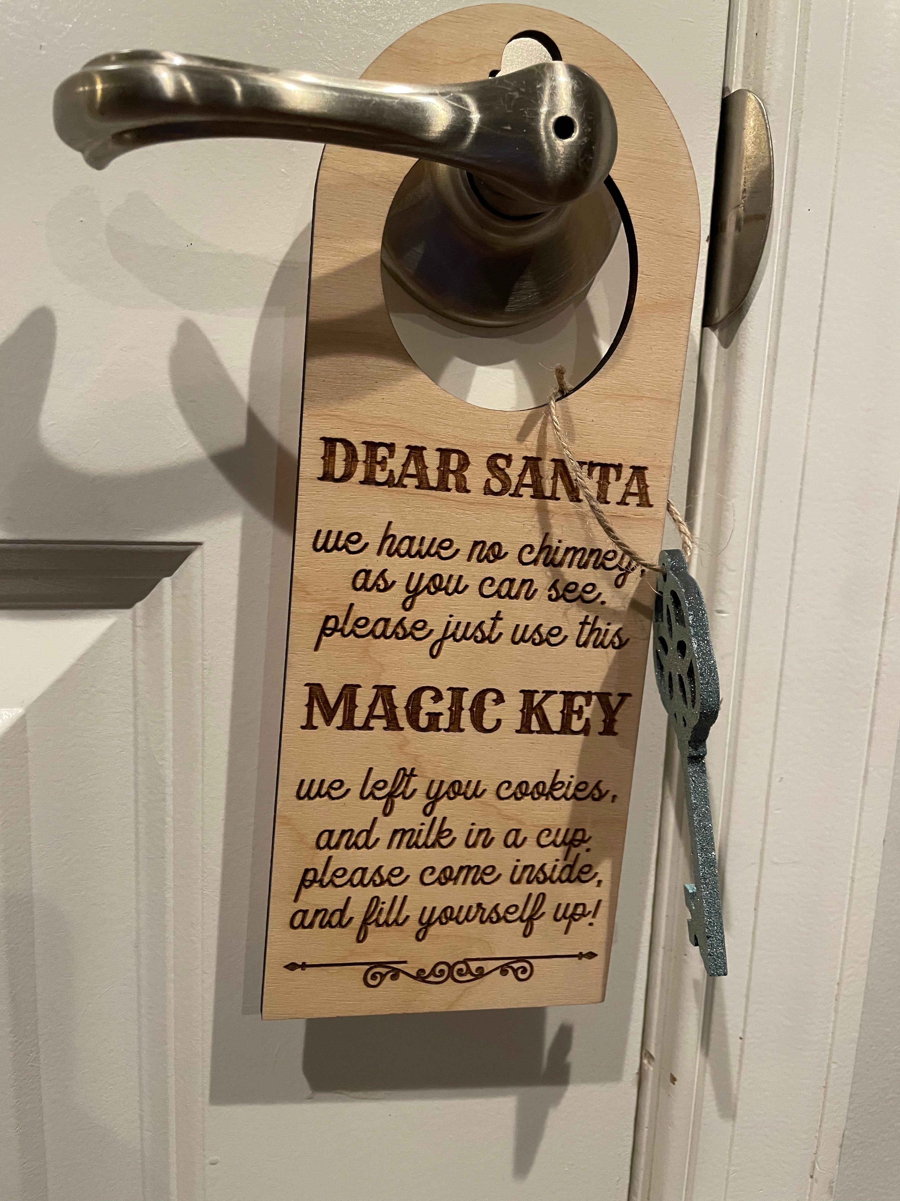 Santa Key Door Hanger with Key
